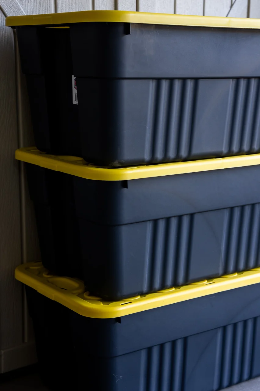 Heavy-Duty 27-Gallon Storage Tote - Thumbnail 2